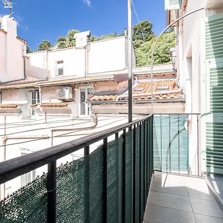 Large&quiet 1 Bdr At Port *