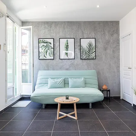 Large&quiet 1 Bdr At Port Nice