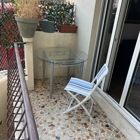 Long Nearby Mariottes H Town Appartement