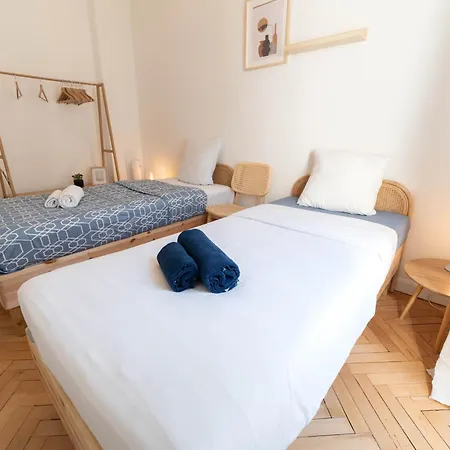 Apartment Charmant 3 Pieces Situe Au Centre De Nice