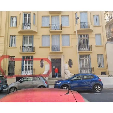 Extraordinaire Grand Au Centre 6 Minutes à Pied De La Et L'hôtel Negresco Appartement
