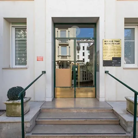 Cosy And Hyper Jean Medecin Apartment