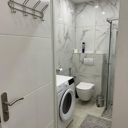 Appartement 3 Pieces Proche Du Negresco Nice
