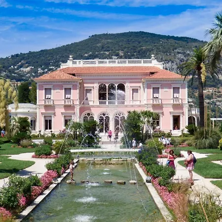 Appartement Luxury On Promenade Des In Nice