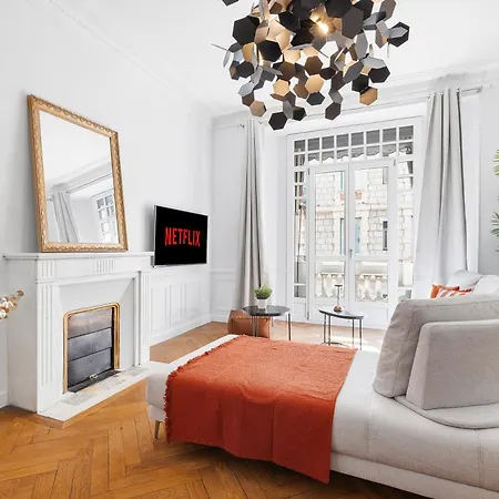 Apartment Renting - Joffre - Luxurious Haussmannian 180m2 4 Bedrooms Nice