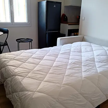 Family T2 Of 32 M2 In Apartment