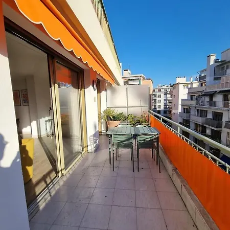 Magnifique T3, Spacieux, Lumineux Et Traversant Appartement Nice