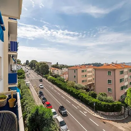 Apartment Vue Panoramique Terrasse Clim 3 Personnes Nice, France