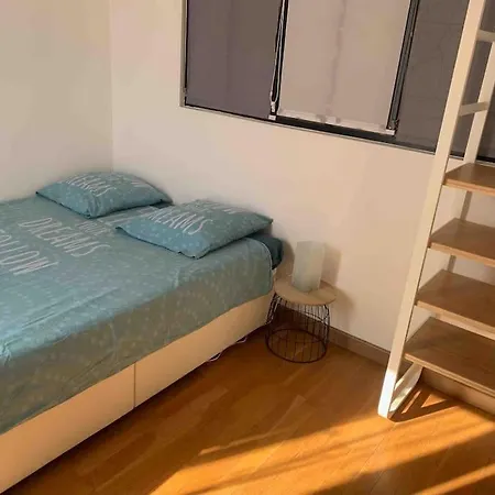 L 21 Apartment