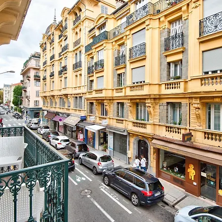 9 Alberti Centre 4* Nice