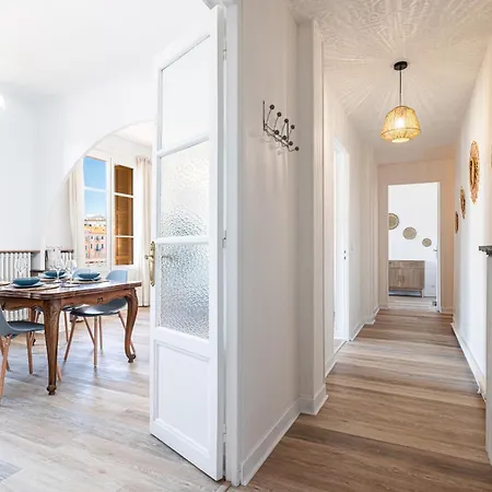 Large 2 Bdr&garage Appartement *