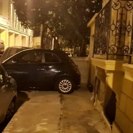 Superbe 4 Pièces 75 M Carrés Pour 2 à 6 Personnes Centre Parking 3 Jours Minimum Nice
