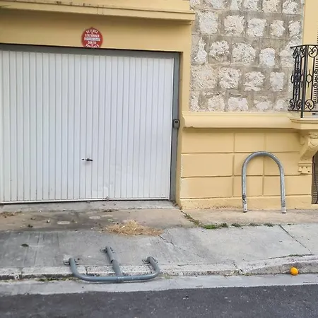 Superbe 4 Pièces 75 M Carrés Pour 2 à 6 Personnes Centre Parking 3 Jours Minimum Nice