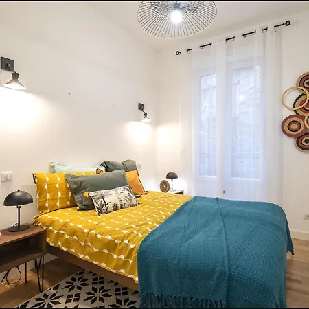Renting - Collet - Chic & Cosy In Heart Of Old Ac Wi-fi Apartment *
