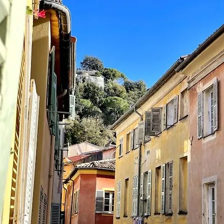 Au Coeur Du Vieux - Vue Et Clocher Appartement