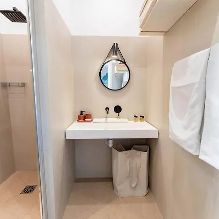 Superbe Deux Chambres, Centre Proche Port * Nice