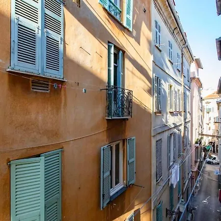 L59 Staywizus - La Loge Vieux Nice, Ac & Wifi Apartment