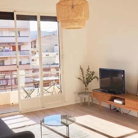 Appartement Proche De Libération Avec Balcon Ensoleillé Nice
