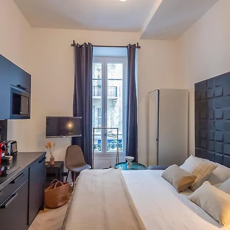 Foch, 4 Personnes Avec Climatisation Et Wifi Apartment *