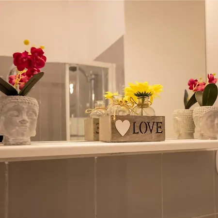 Appartement * Le Provençal * Cosy Flat 3 Min Walk From The Sea Nice