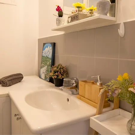 * Le Provençal * Cosy Flat 3 Min Walk From The Sea * Nice