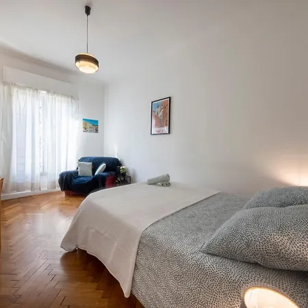 Appartement * Le Provençal * Cosy Flat 3 Min Walk From The Sea *