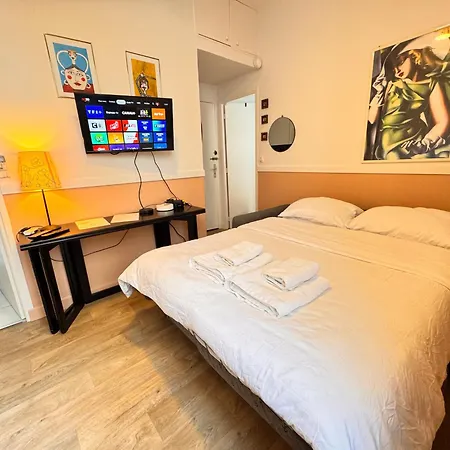 Peaceful Flat W Wifi Very Close To Pl Massena Refurbished Apartment