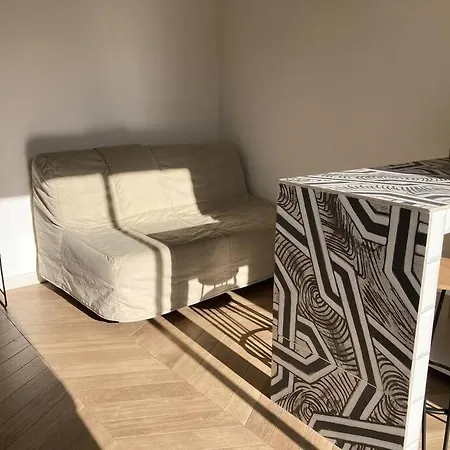 Charmant Et Petit Lumineux Studio Apartment Nice