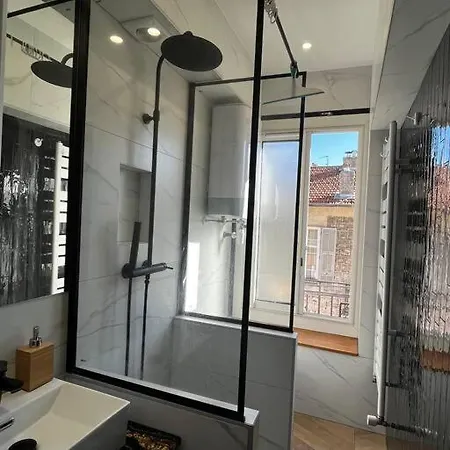 Apartment Charmant Et Petit Lumineux Studio Nice