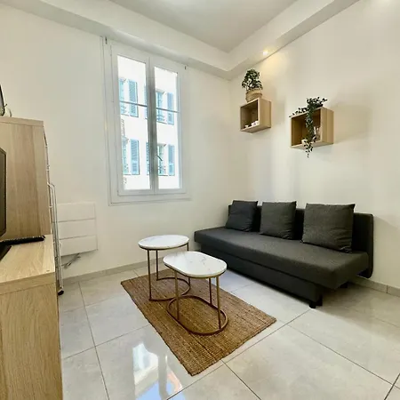 - Le Port Dolce à Appartement Nice