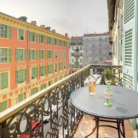 Rue Fodere Location Port Area Appartement Nice