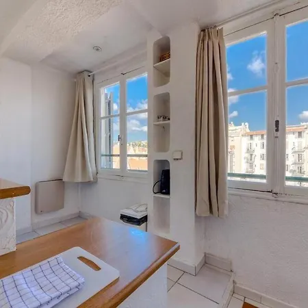 Loft Le France, Golden Square Apartment
