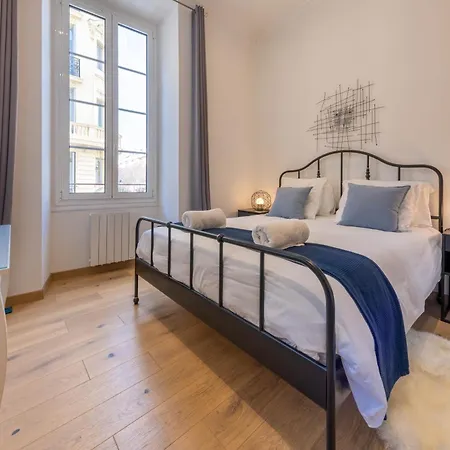 Le Carre D'or - A 2 Min A Pied Du Centre-ville Apartment Nice