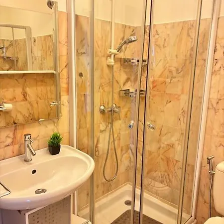 Appartement Lumineux Vue Mer, Piscine Et Tennis Nice