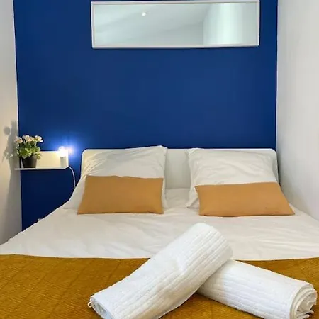 Appartement Le Village - Cosy Flat 5 Min Walk Away From Sea *