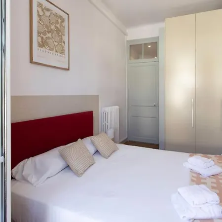 Apartment #57 Staywizus - Notre Dame Balcony & Ac *