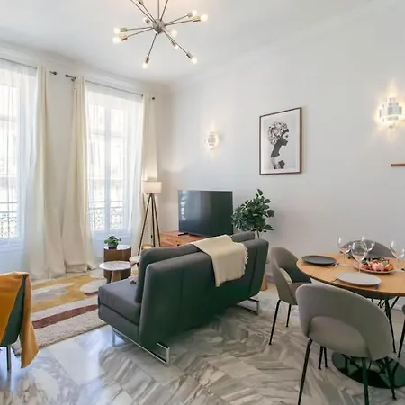 #57 Staywizus - Notre Dame Balcony & Ac Apartment Nice