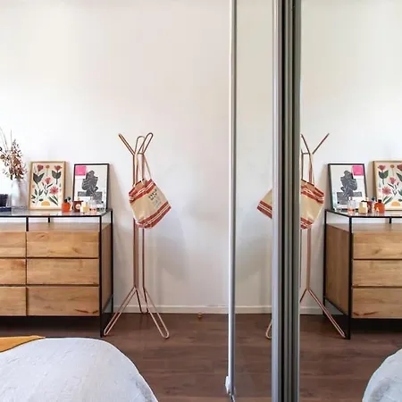 Apartment L58 Staywiz Us -port 2 Bdrs 5mins Old Town & Tram *