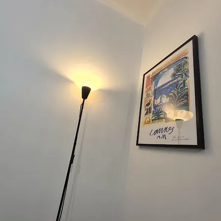 Appartement Rénové Au Centre Nice