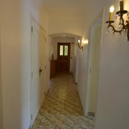 Apartment Ancienne Annonce Parc Louisa - D'epoque Avec Jardin Et Parking 4 Personnes *