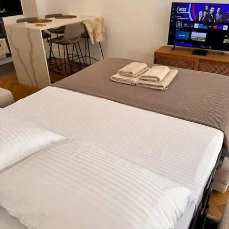 Hébergement de vacances Luxury With Private Terrace In