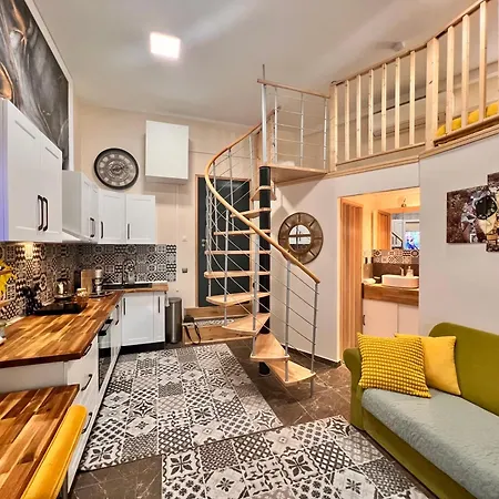 Amber - Highlights And Appartement