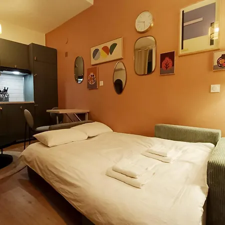 Apartment Cosy Air-conditioned In The Heart Of