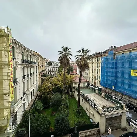 Beau Studio Renove Carre D Or Nice