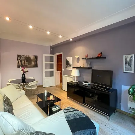 Comte De 4pers Parking Available Wifi Ac Apartment *