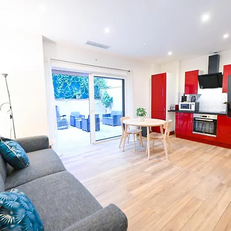 Beau Cozy Centre Et Plages Avec Terrasse N3 Apartment *