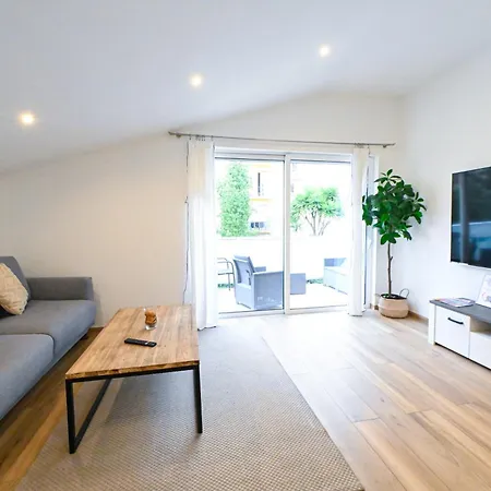 Beau Deux Pieces Cozy Avec Terrasse N11 Apartment *