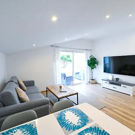 Beau Deux Pieces Cozy Avec Terrasse N11 Apartment *