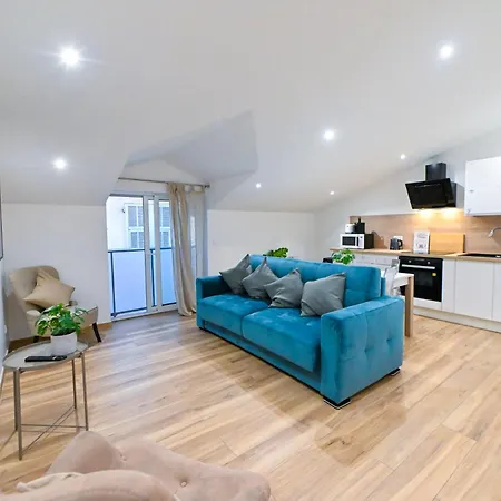 Trois Pièces Cozy N14