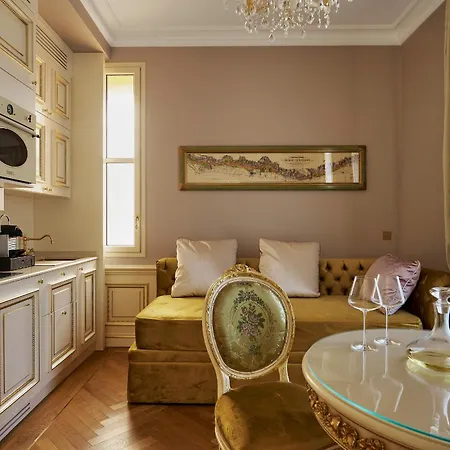 Maison Des Barons Aparthotel 4*